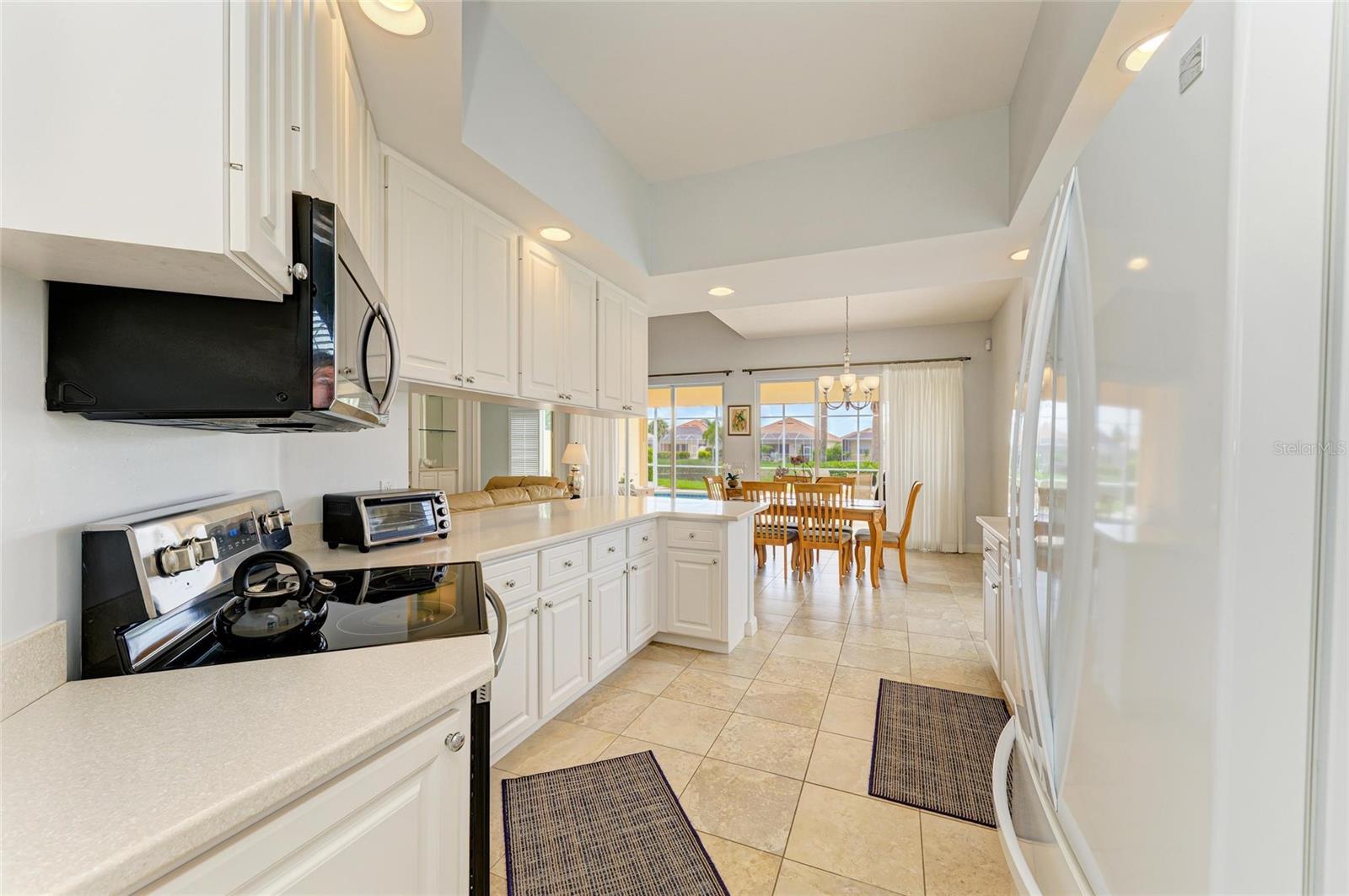 5827 BENEVENTO DR, SARASOTA, FL, 34238