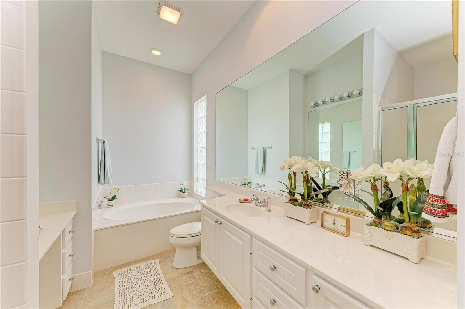 5827 BENEVENTO DR, SARASOTA, FL, 34238