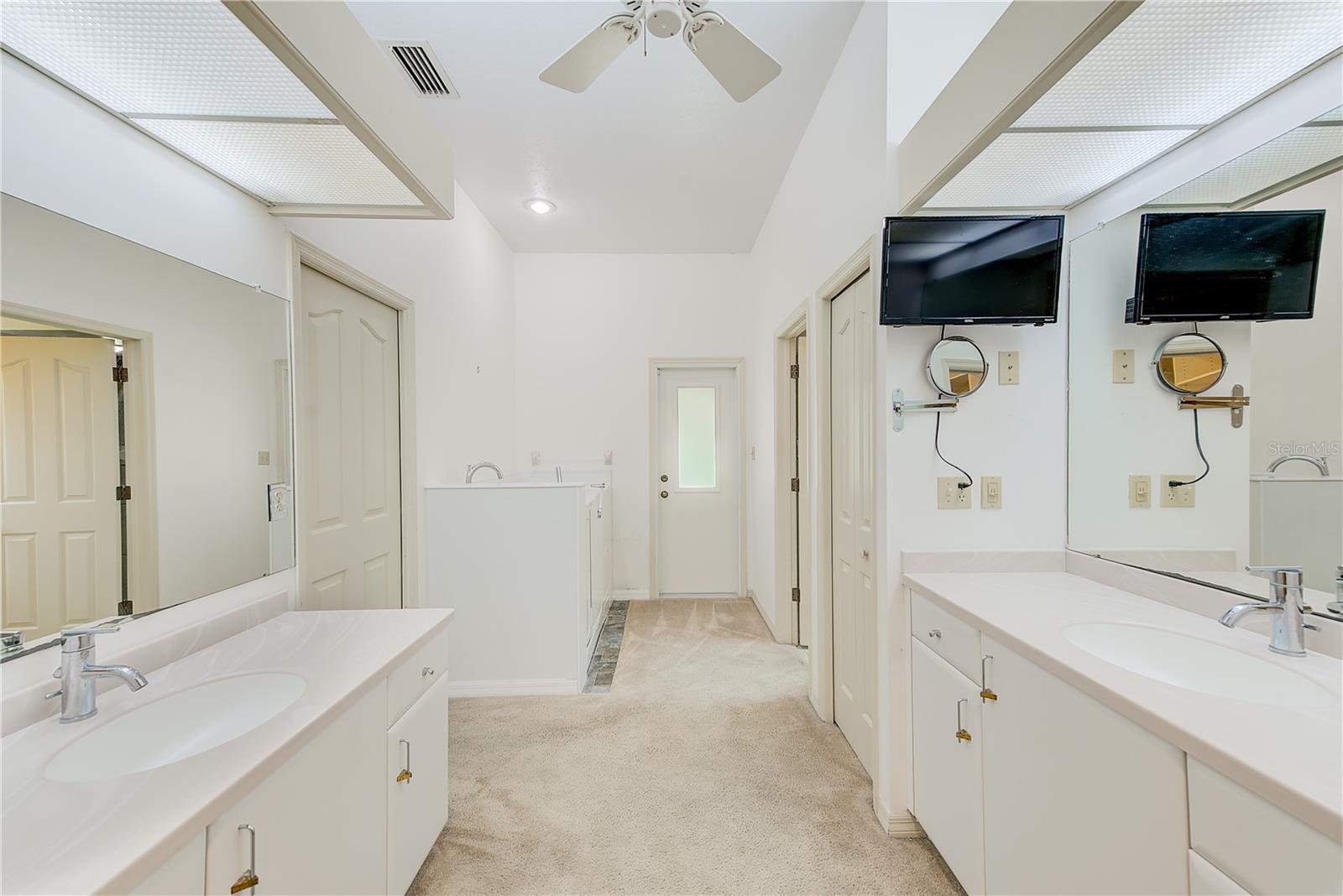 14106 KENSINGTON OAK PL, LARGO, FL, 33774