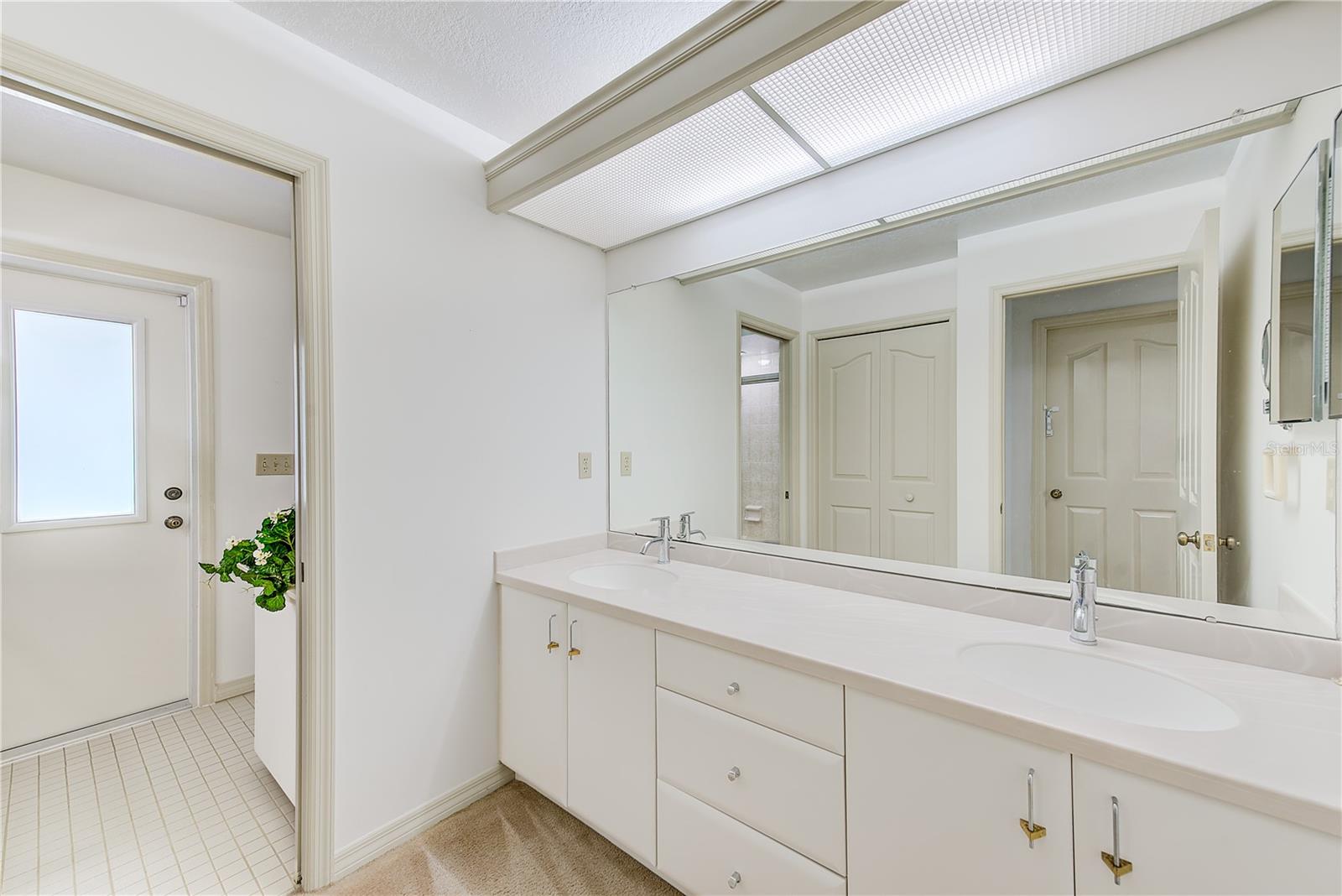 14106 KENSINGTON OAK PL, LARGO, FL, 33774