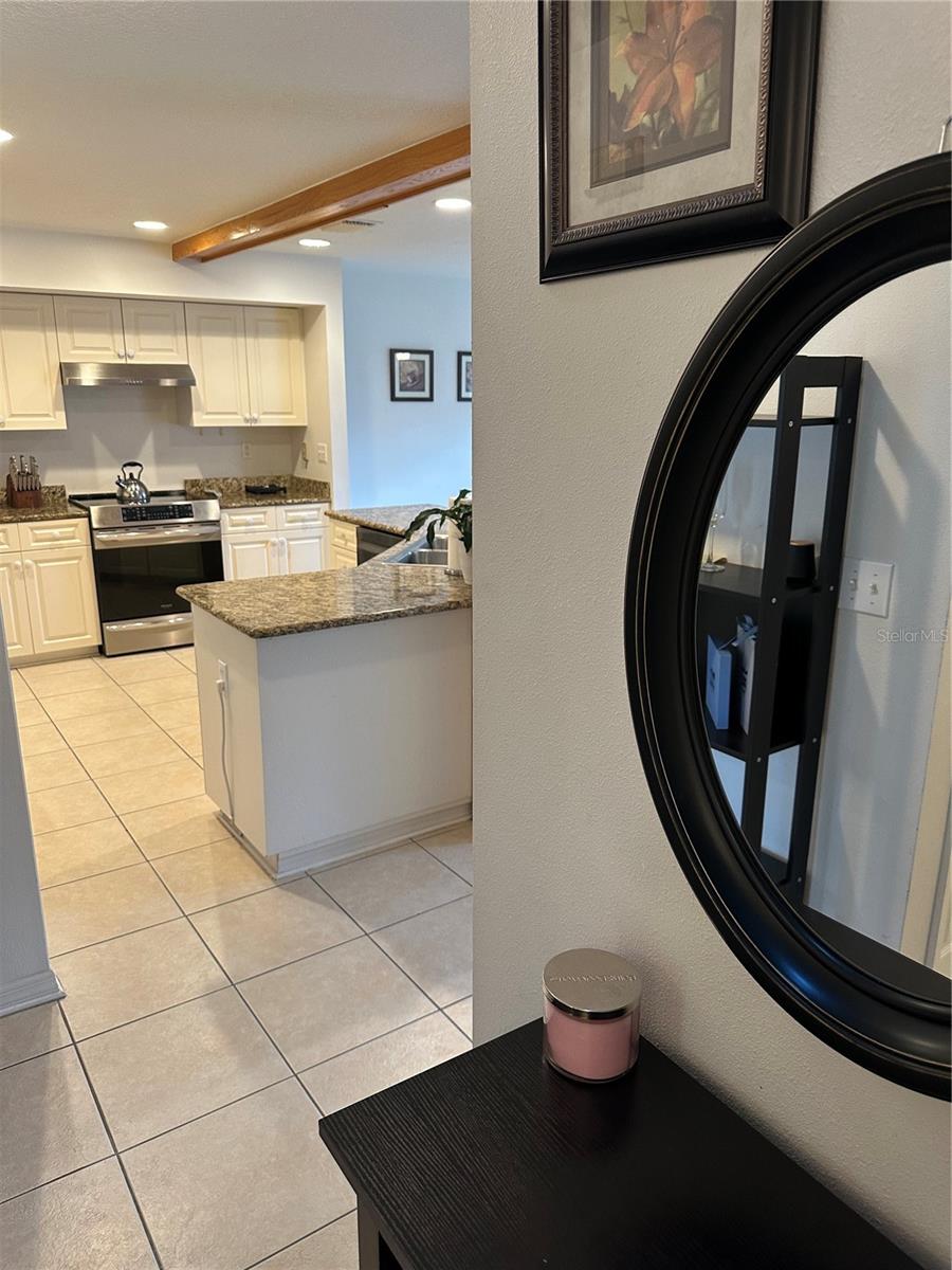 1124 SUNSET POINT RD #302, CLEARWATER, FL, 33755