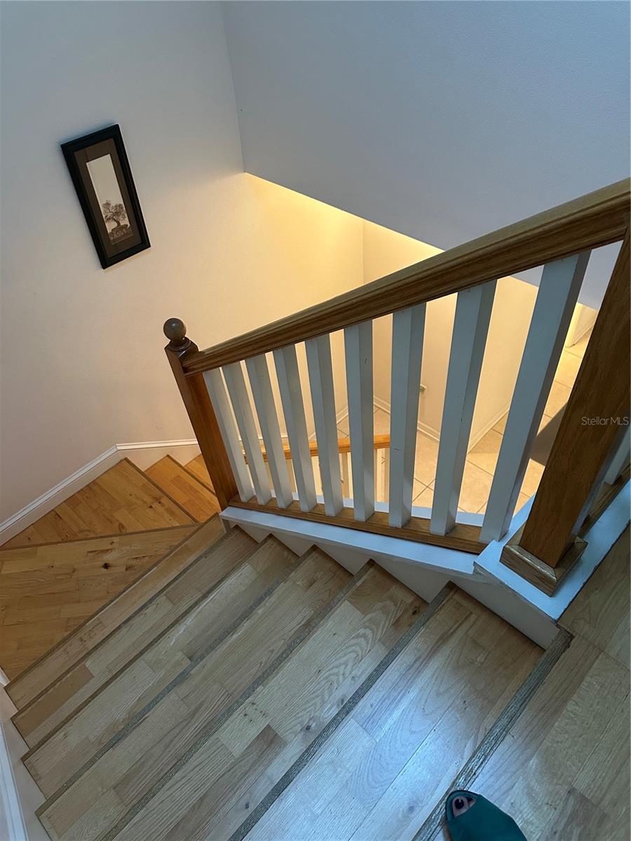 1124 SUNSET POINT RD #302, CLEARWATER, FL, 33755