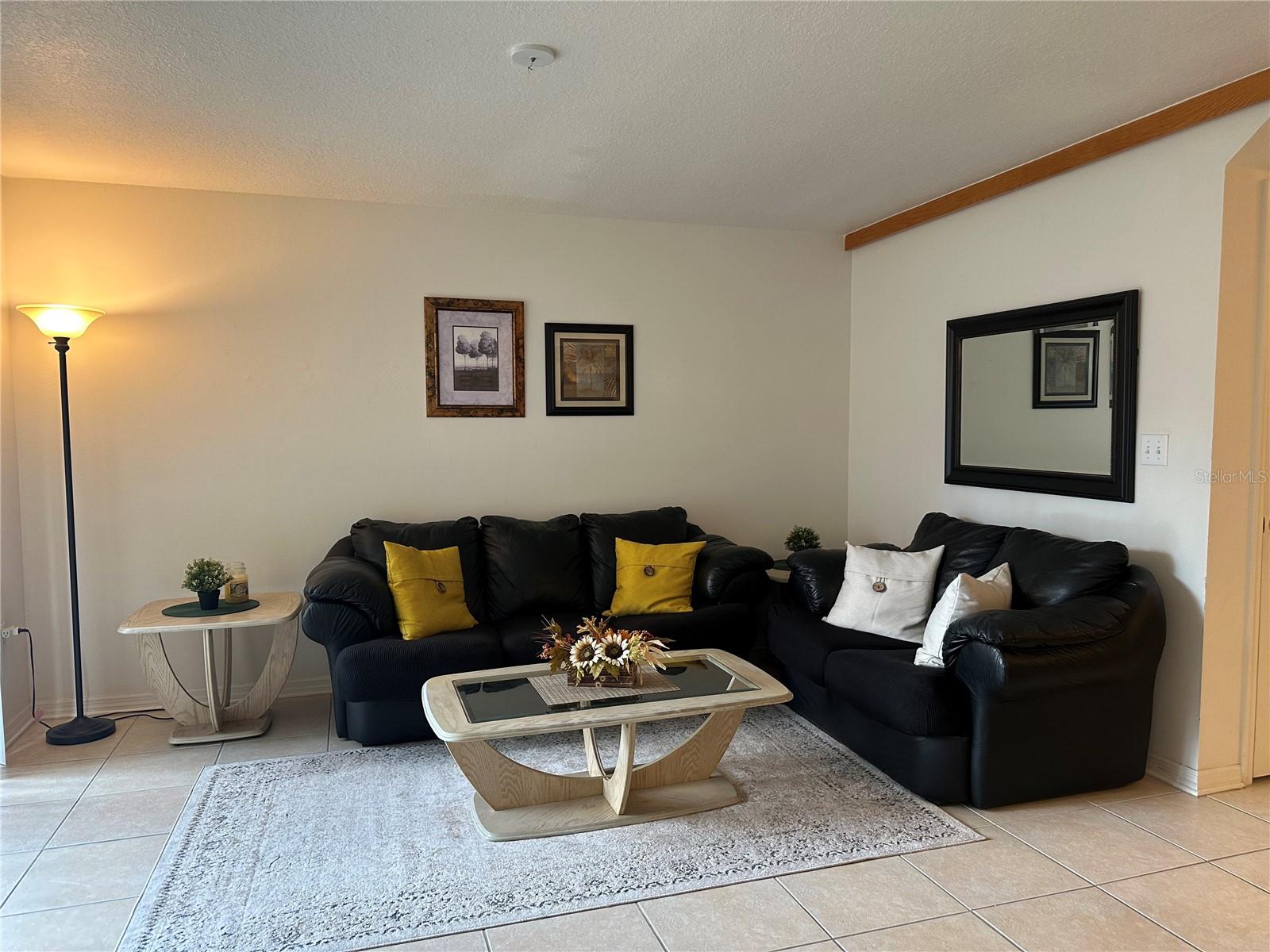 1124 SUNSET POINT RD #302, CLEARWATER, FL, 33755