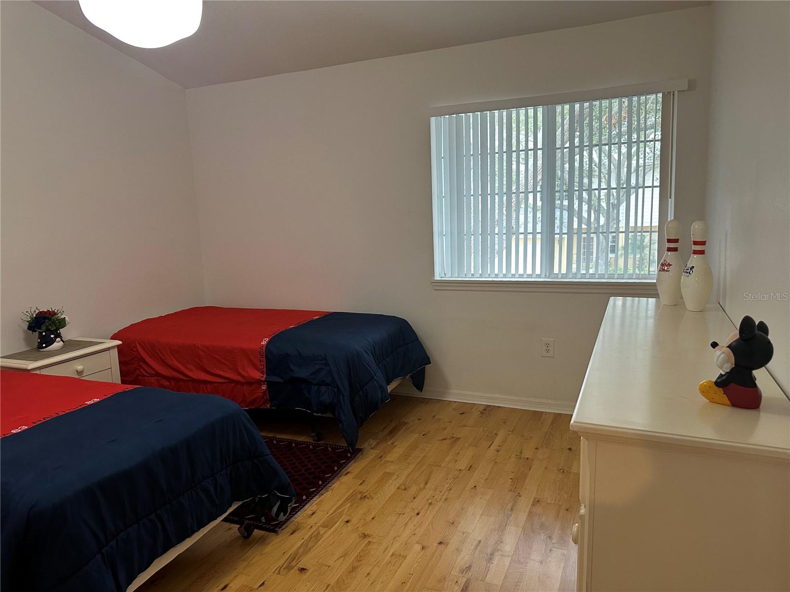 1124 SUNSET POINT RD #302, CLEARWATER, FL, 33755