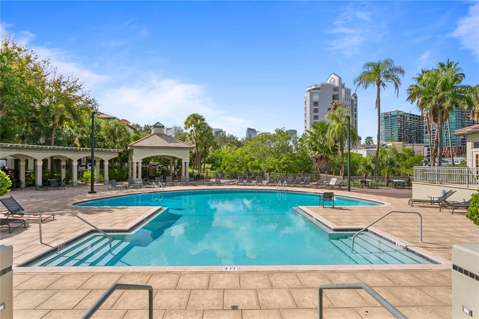 749 MAINSAIL DR #749, TAMPA, FL, 33602