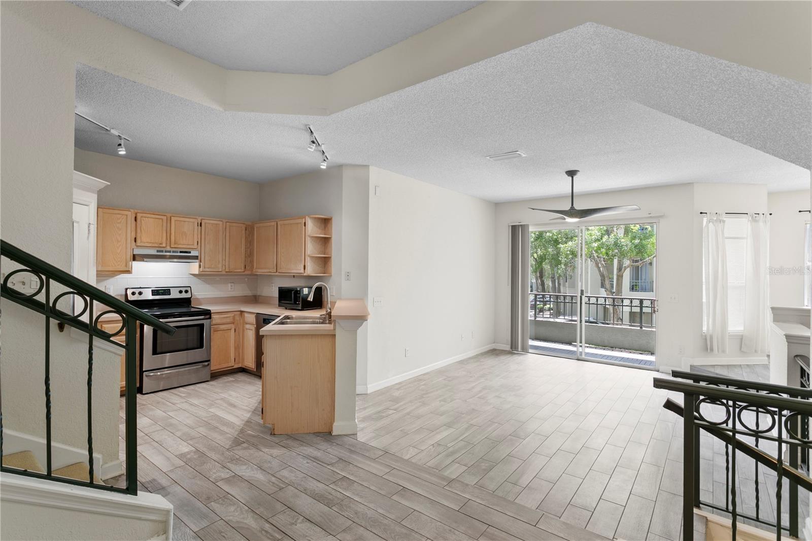 749 MAINSAIL DR #749, TAMPA, FL, 33602