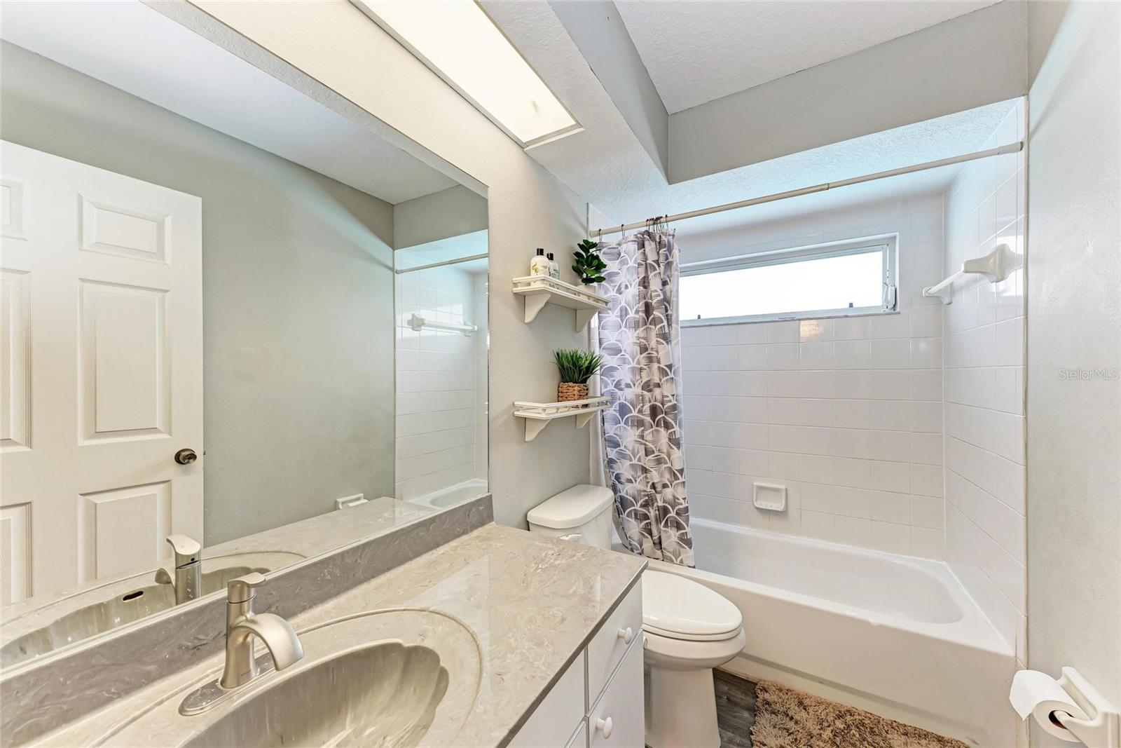 5453 COLONY LAKE LN, SARASOTA, FL, 34233