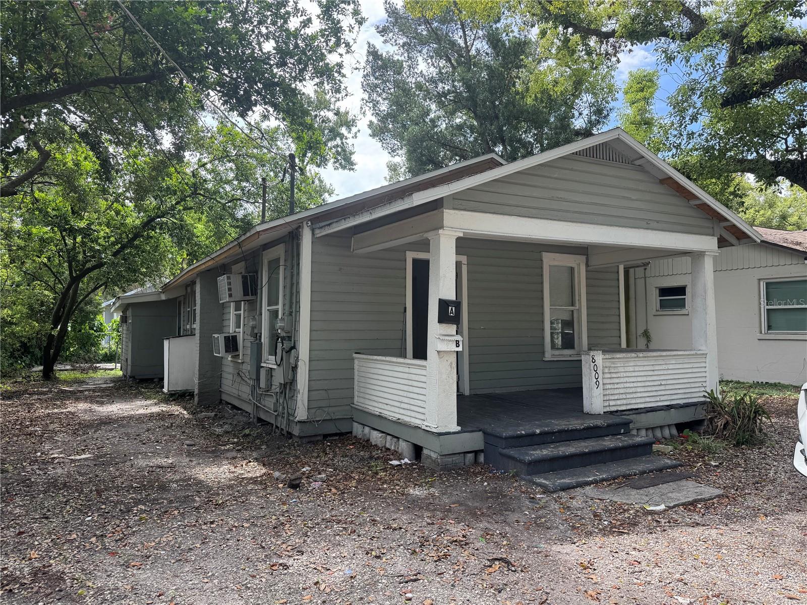 8009 N 11TH ST, TAMPA, FL, 33604