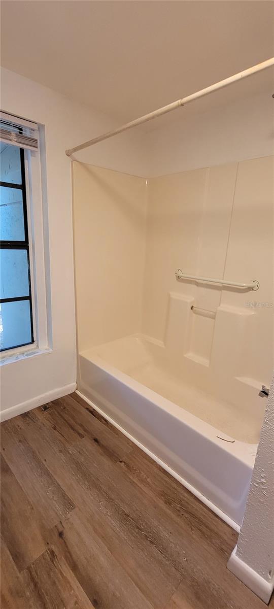 8009 N 11TH ST, TAMPA, FL, 33604