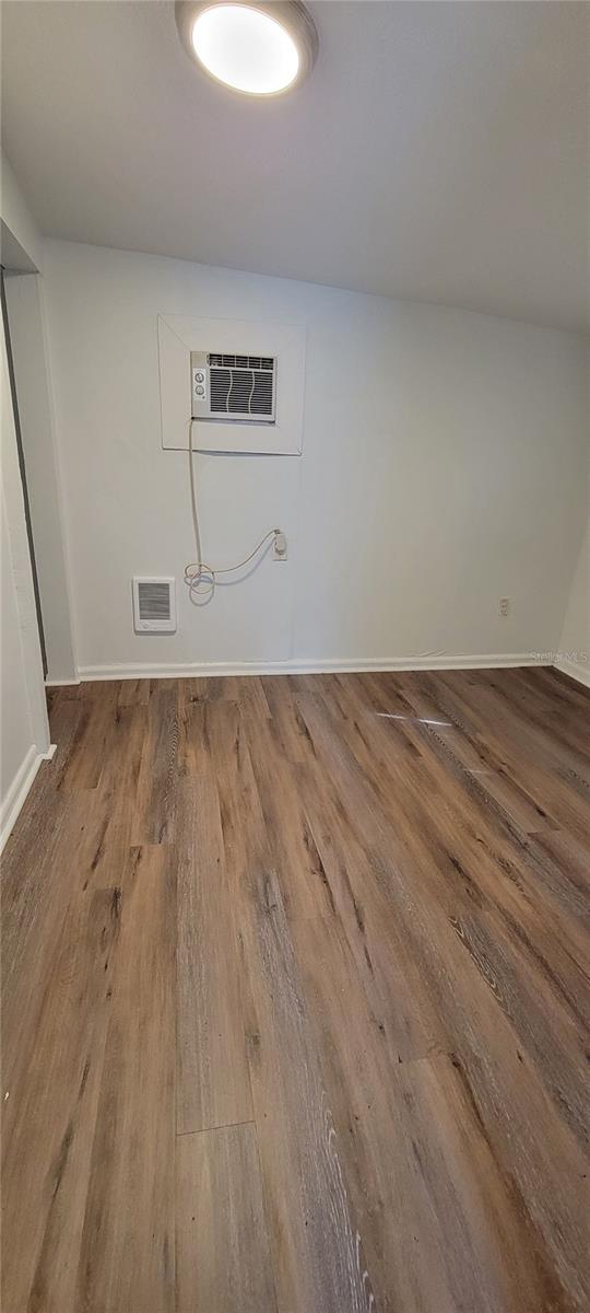 8009 N 11TH ST, TAMPA, FL, 33604