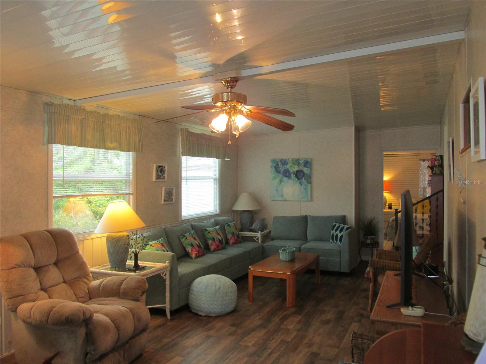 K4902999 Property Photo