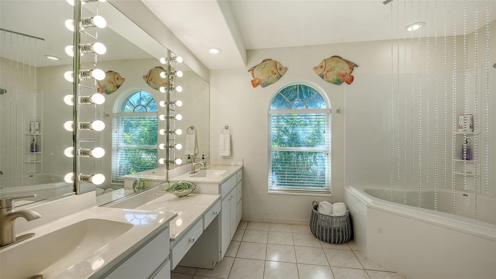 3440 HIGHLANDS BRIDGE RD, SARASOTA, FL, 34235