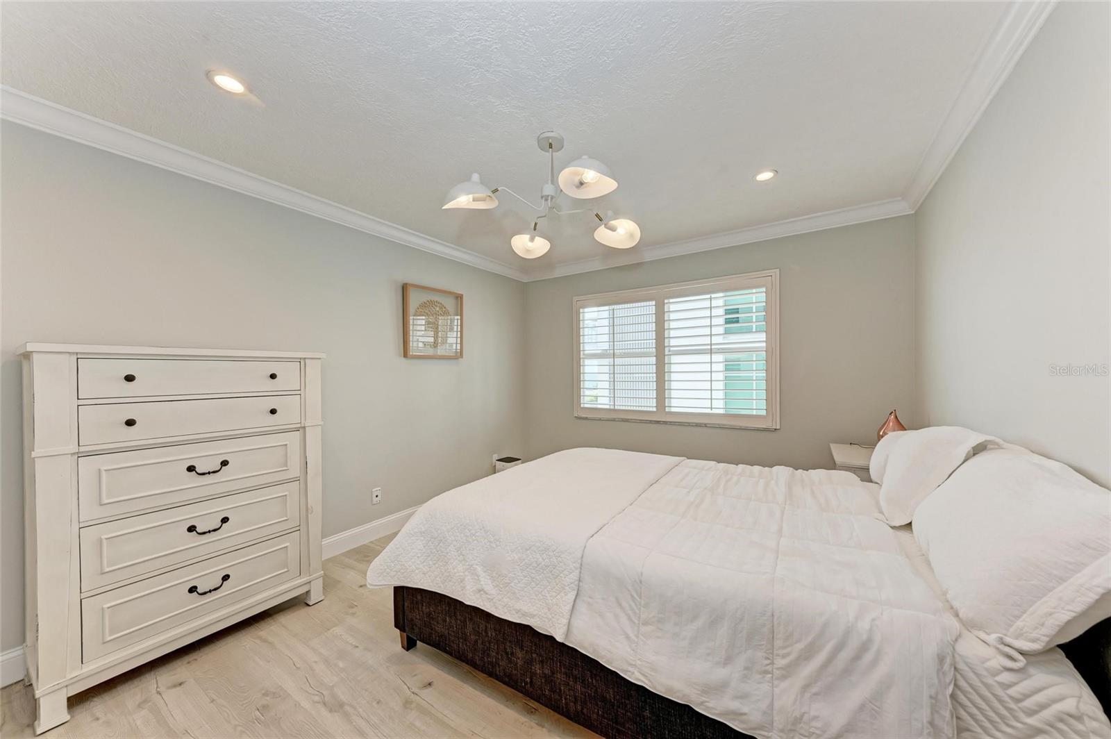 226 GOLDEN GATE PT #44, SARASOTA, FL, 34236