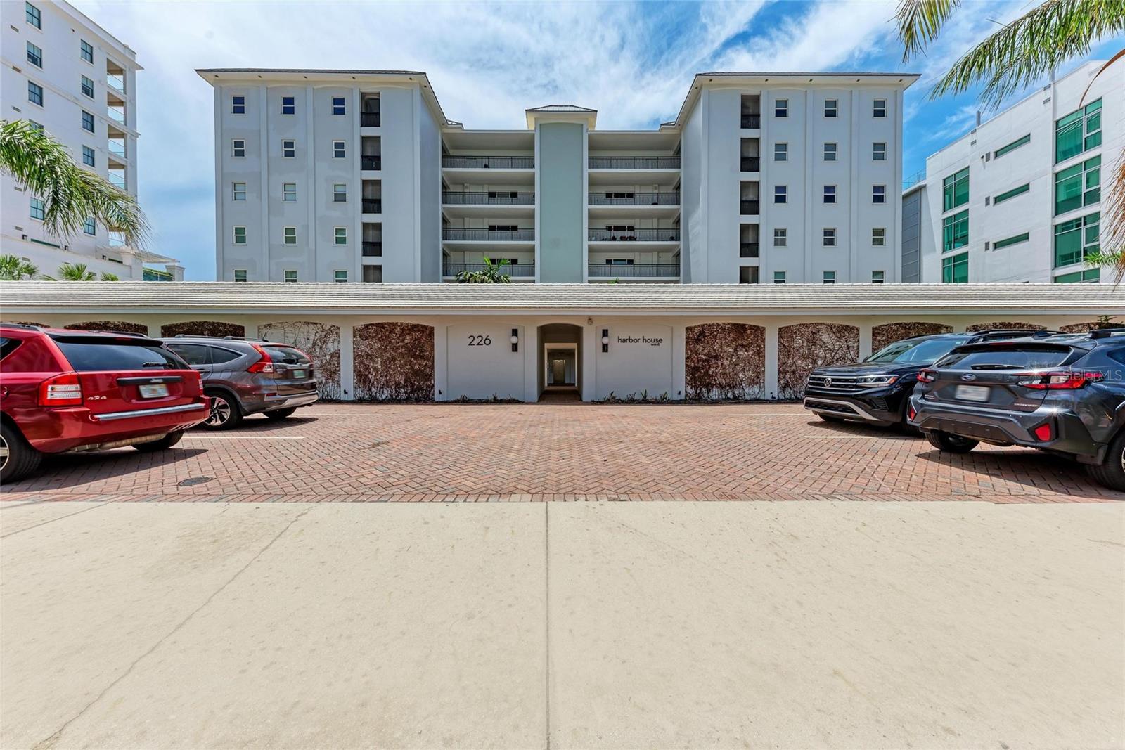 226 GOLDEN GATE PT #44, SARASOTA, FL, 34236