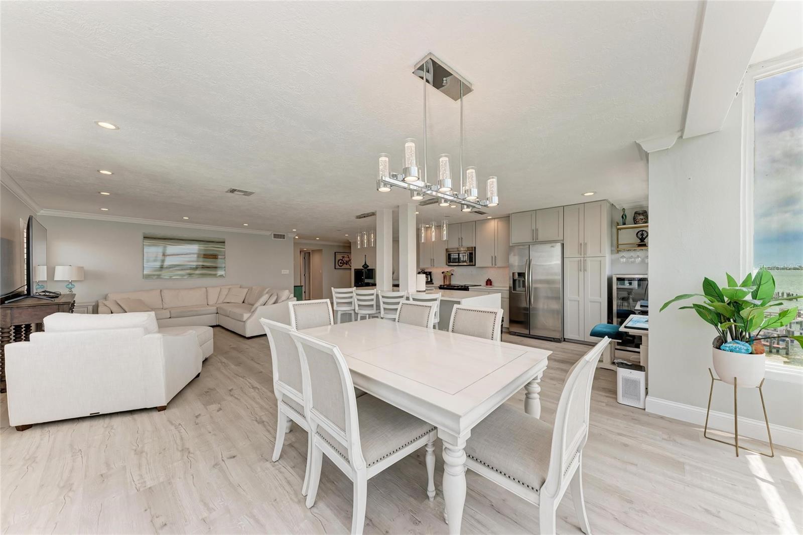 226 GOLDEN GATE PT #44, SARASOTA, FL, 34236