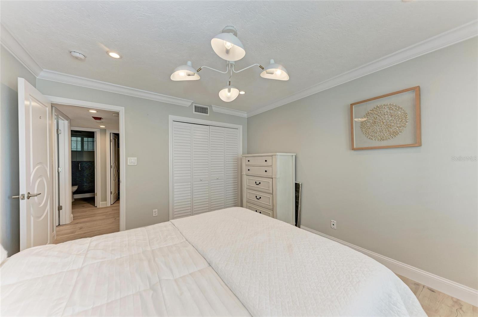 226 GOLDEN GATE PT #44, SARASOTA, FL, 34236