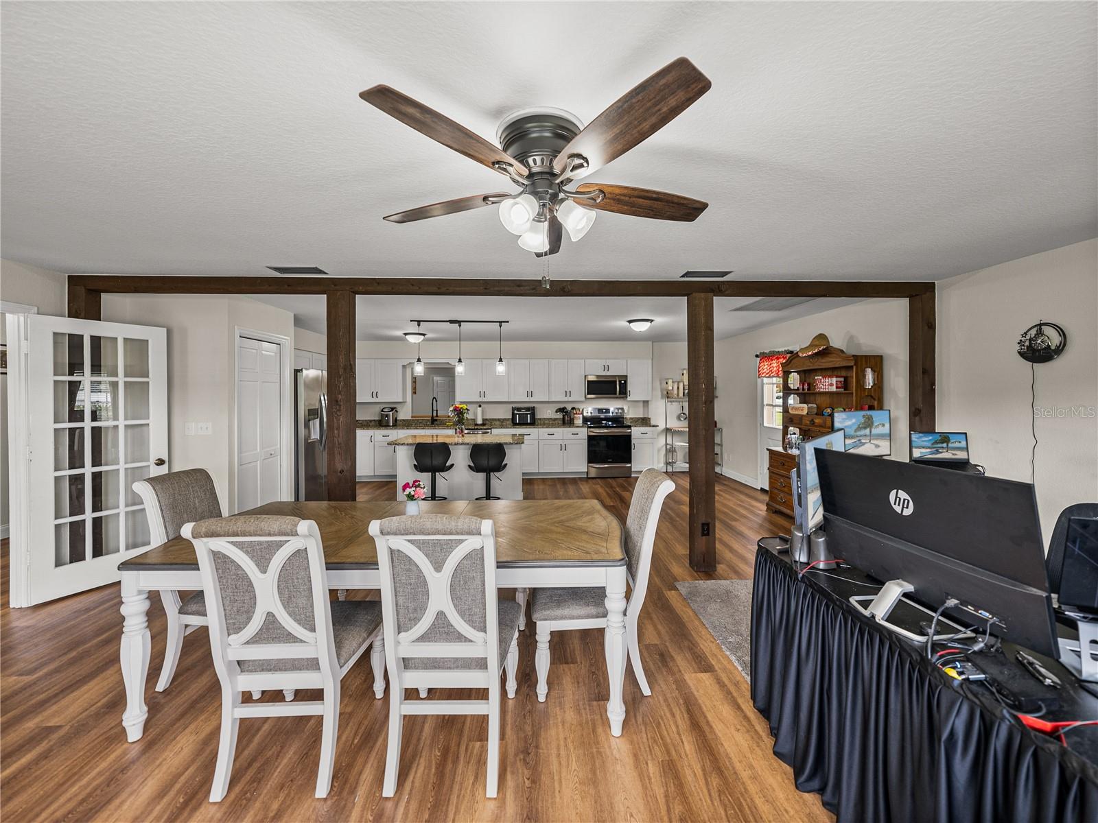 609 W PIPKIN RD, LAKELAND, FL, 33813