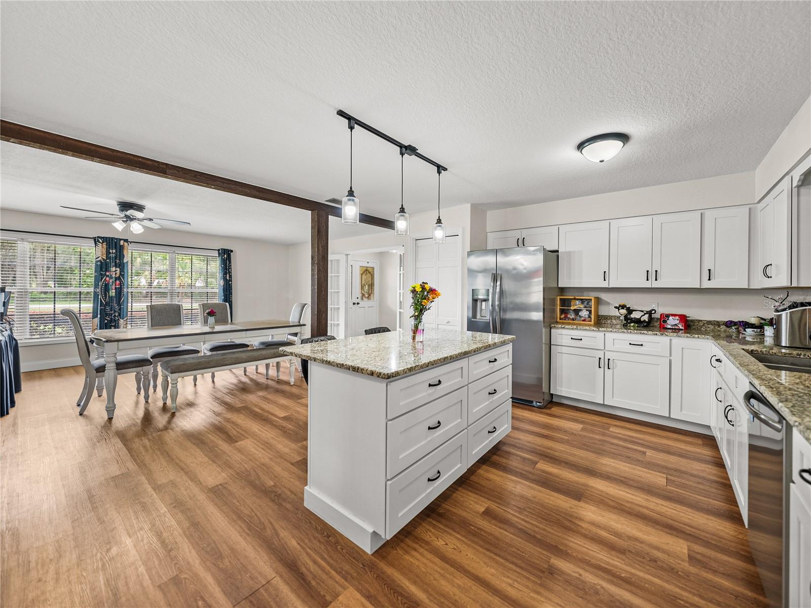 609 W PIPKIN RD, LAKELAND, FL, 33813