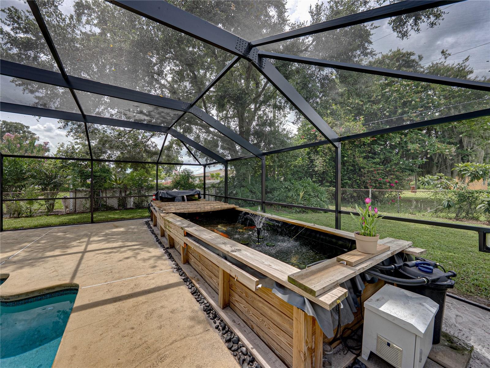 609 W PIPKIN RD, LAKELAND, FL, 33813