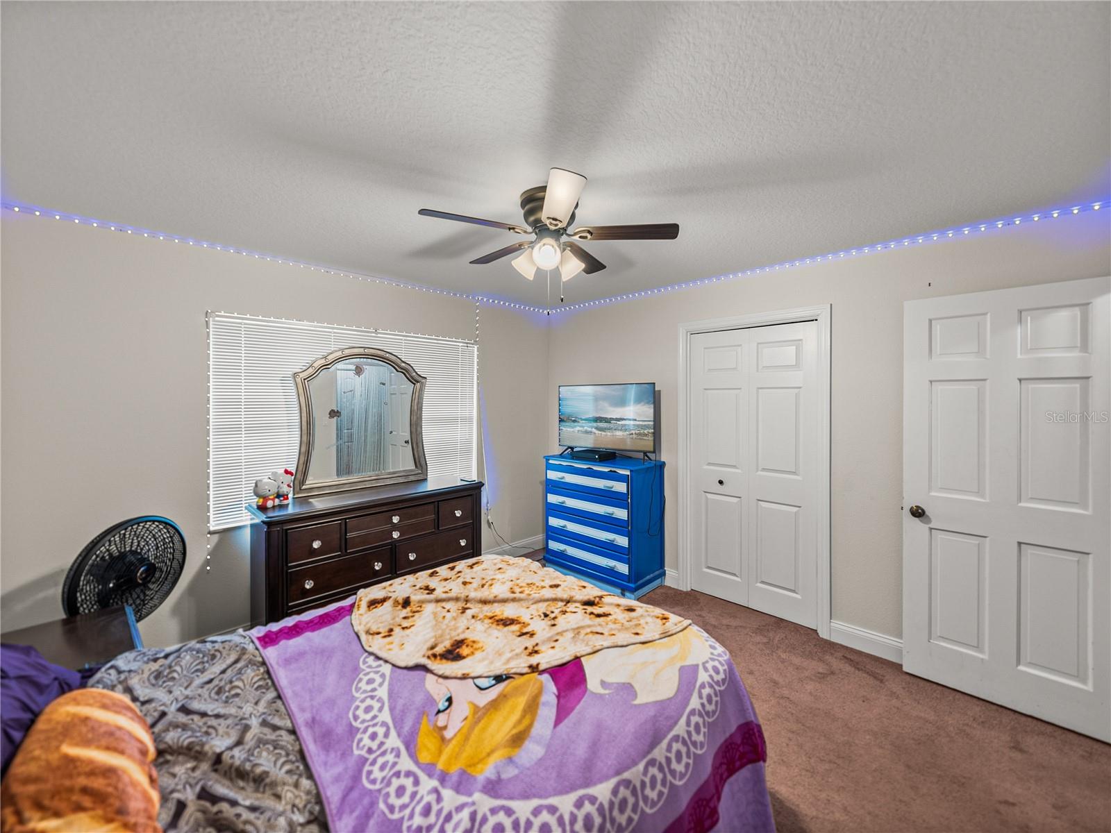 609 W PIPKIN RD, LAKELAND, FL, 33813