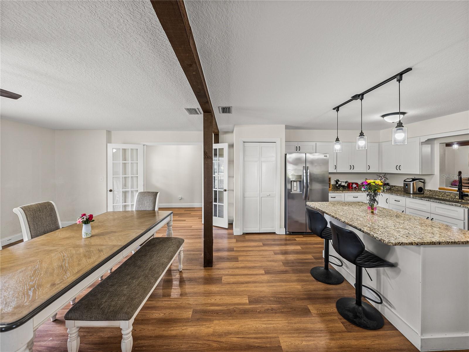 609 W PIPKIN RD, LAKELAND, FL, 33813