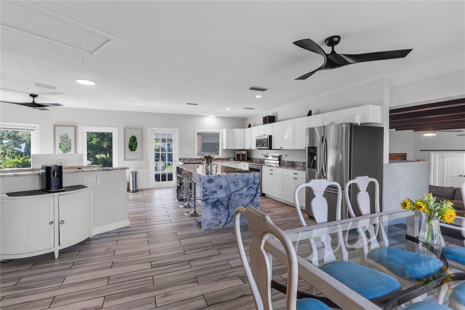 A4658444 Property Photo