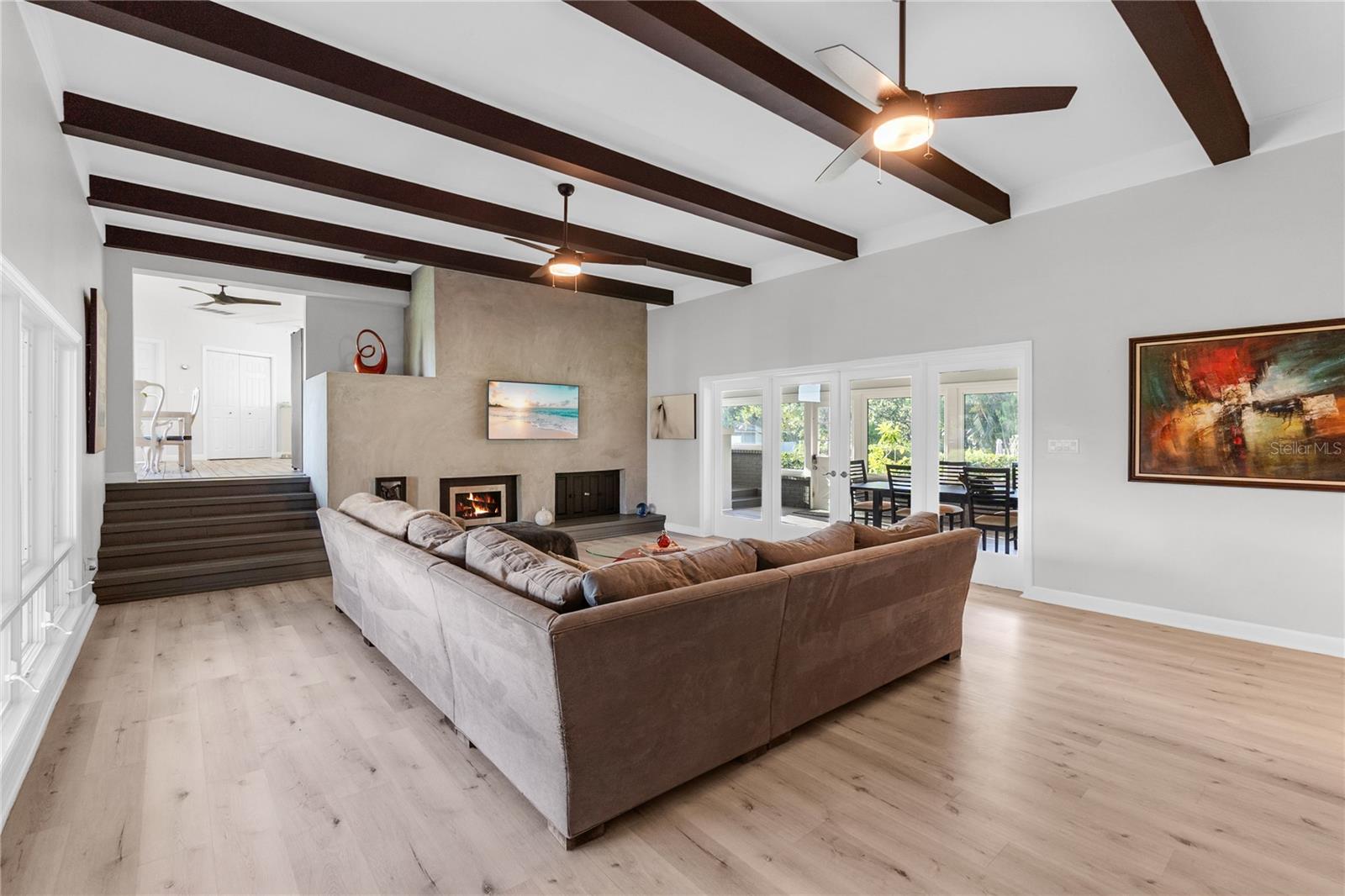 A4658444 Property Photo