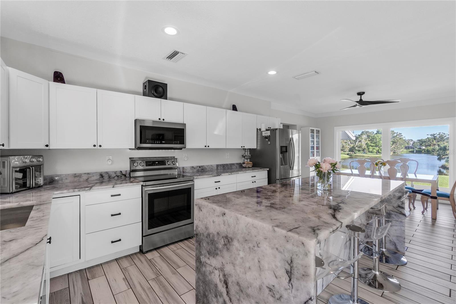 A4658444 Property Photo