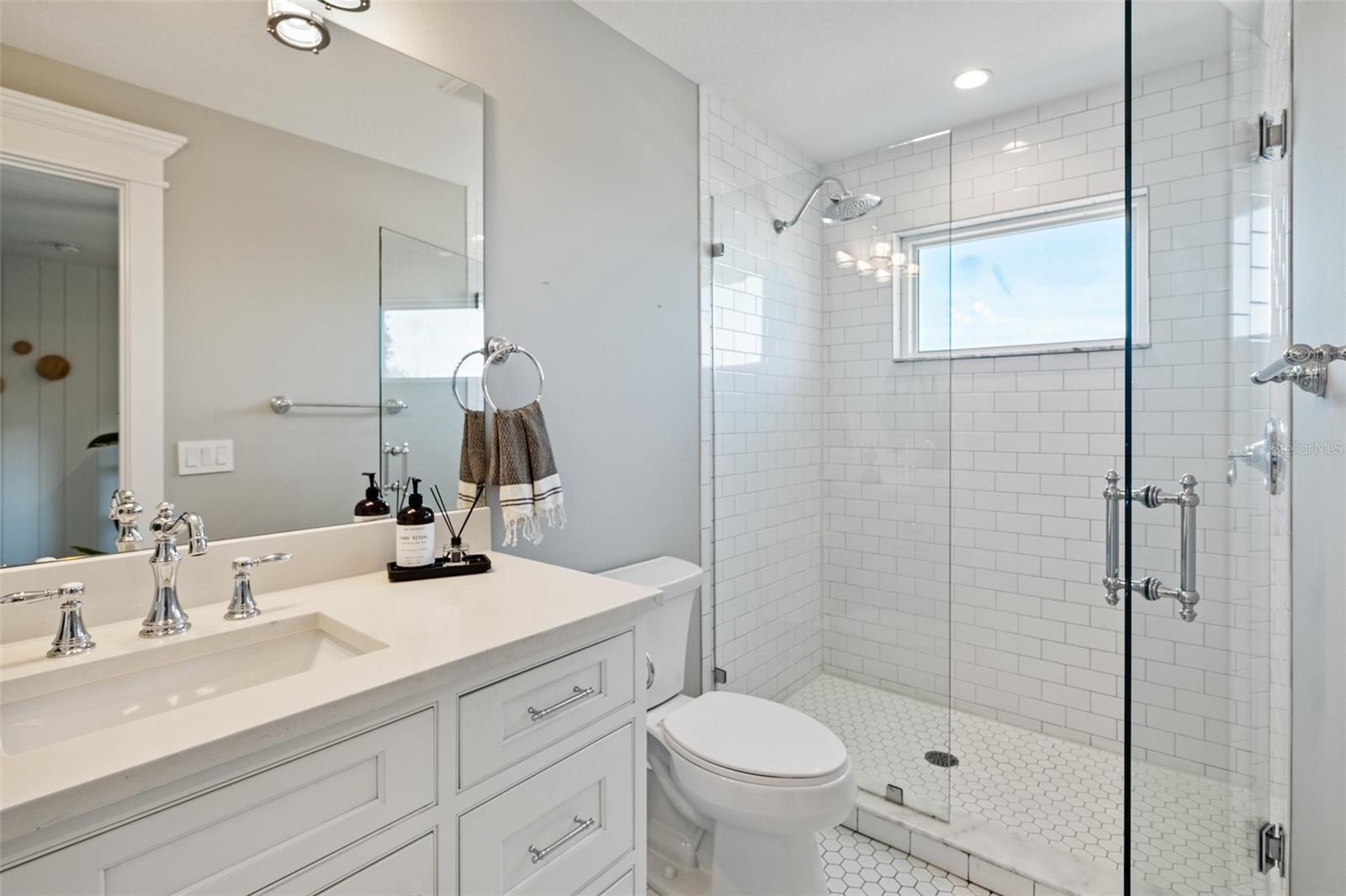 A4658461 Property Photo