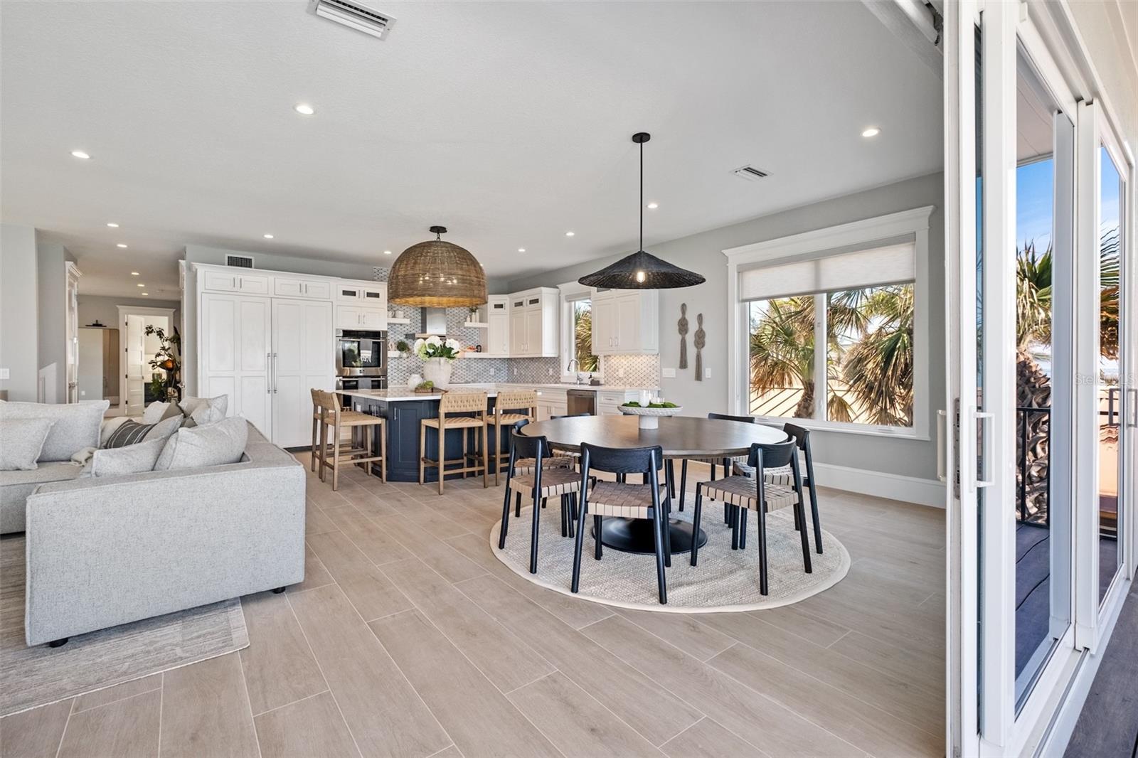 A4658461 Property Photo