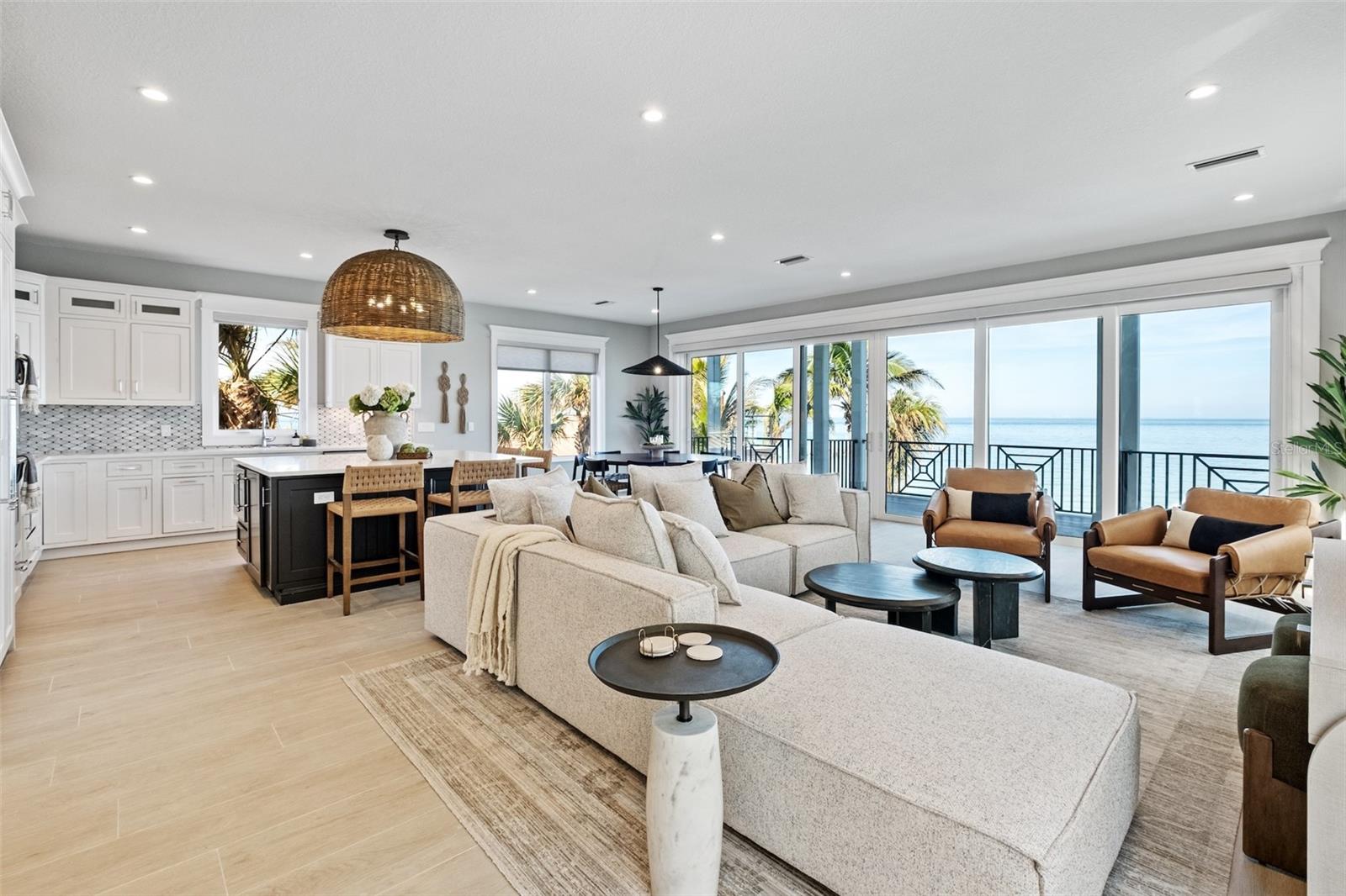A4658461 Property Photo