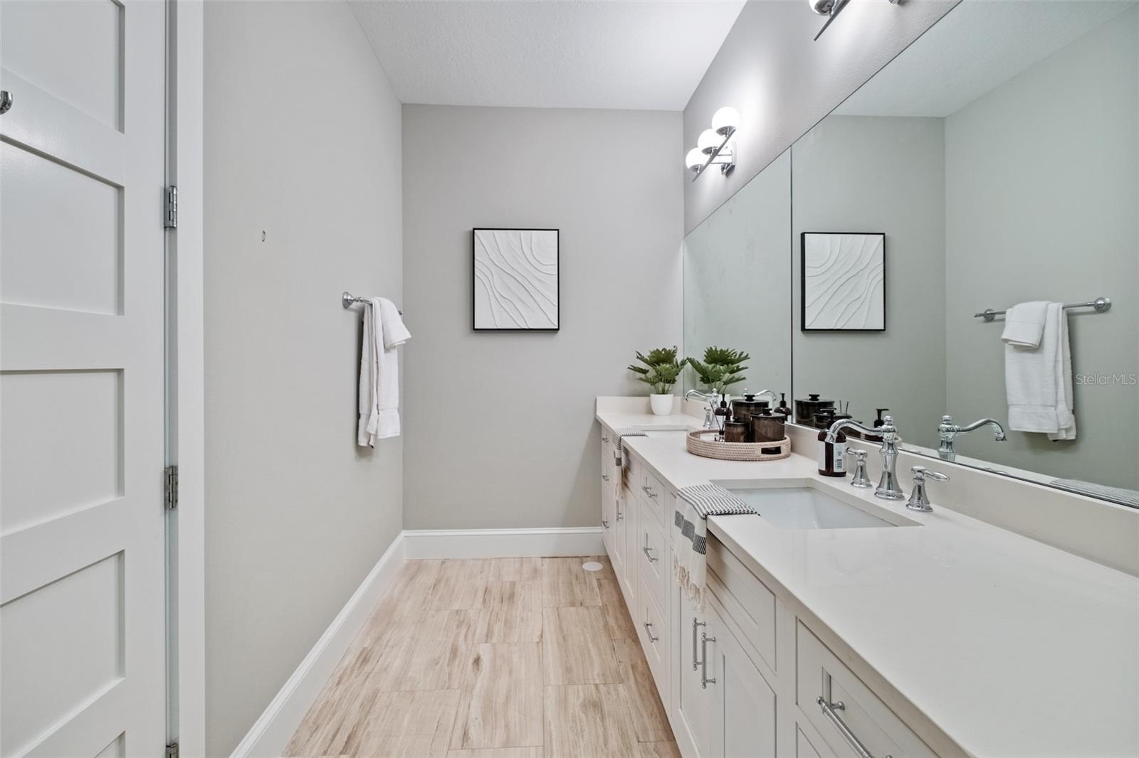 A4658461 Property Photo