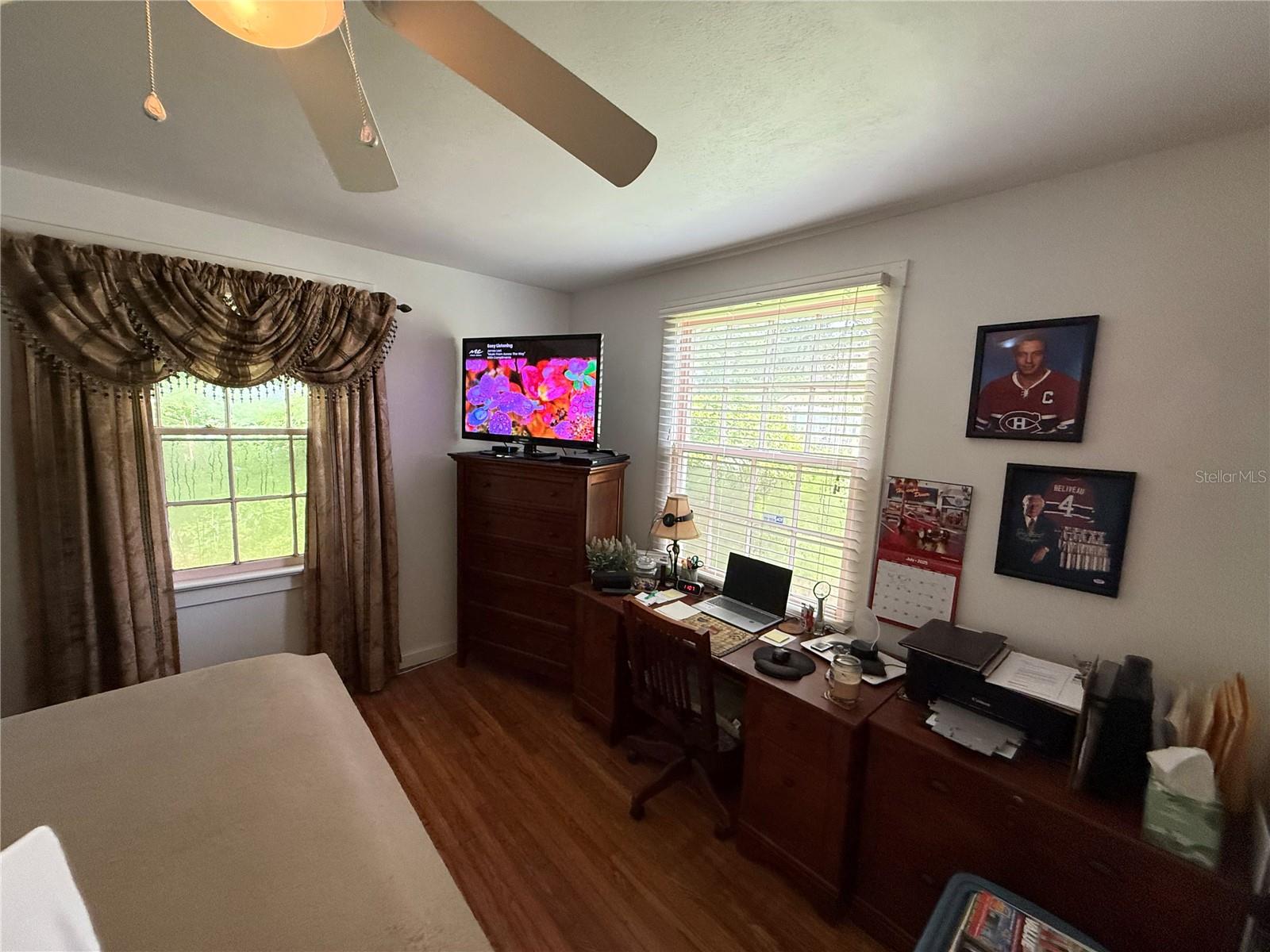 210 W 11TH AVE, MOUNT DORA, FL, 32757