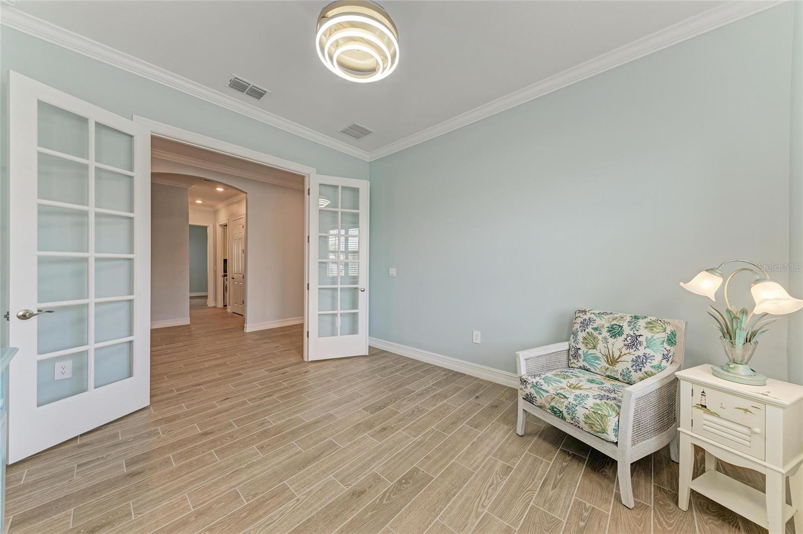 653 MARAVIYA BLVD, NOKOMIS, FL, 34275