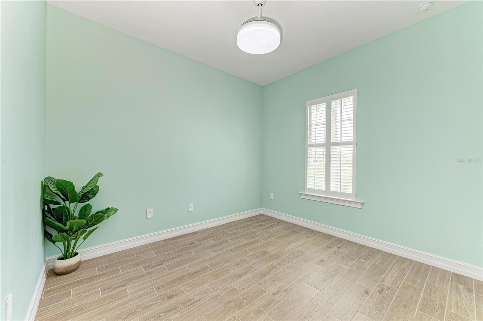 653 MARAVIYA BLVD, NOKOMIS, FL, 34275