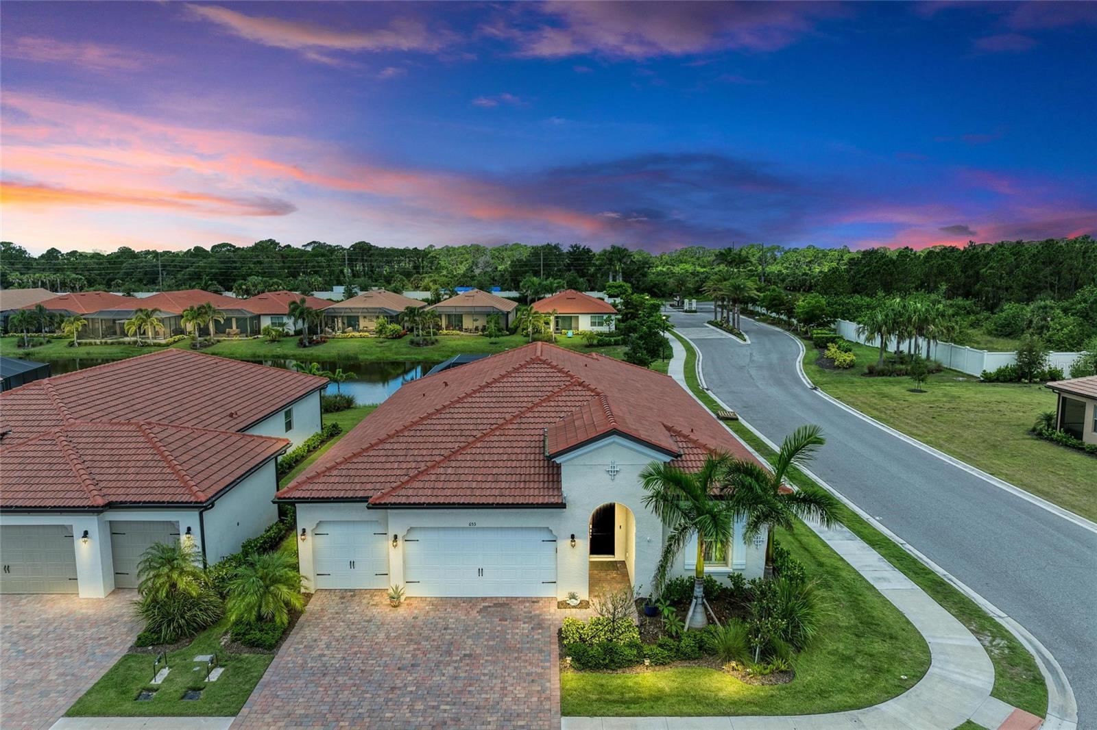 653 MARAVIYA BLVD, NOKOMIS, FL, 34275