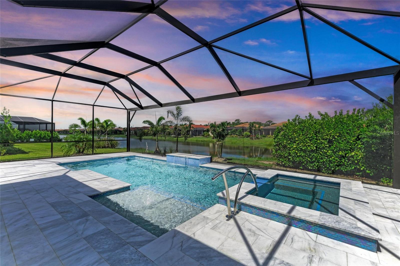 653 MARAVIYA BLVD, NOKOMIS, FL, 34275