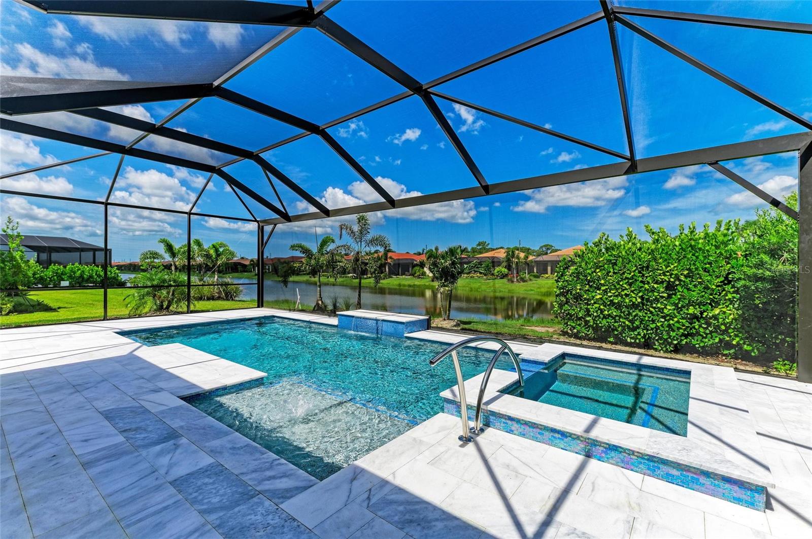 653 MARAVIYA BLVD, NOKOMIS, FL, 34275