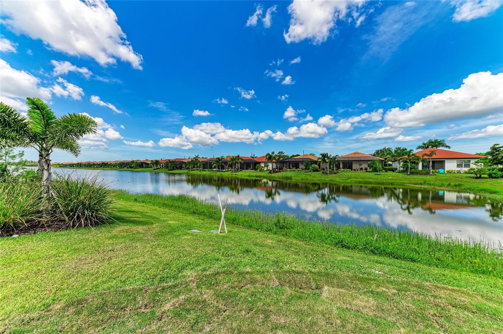 653 MARAVIYA BLVD, NOKOMIS, FL, 34275