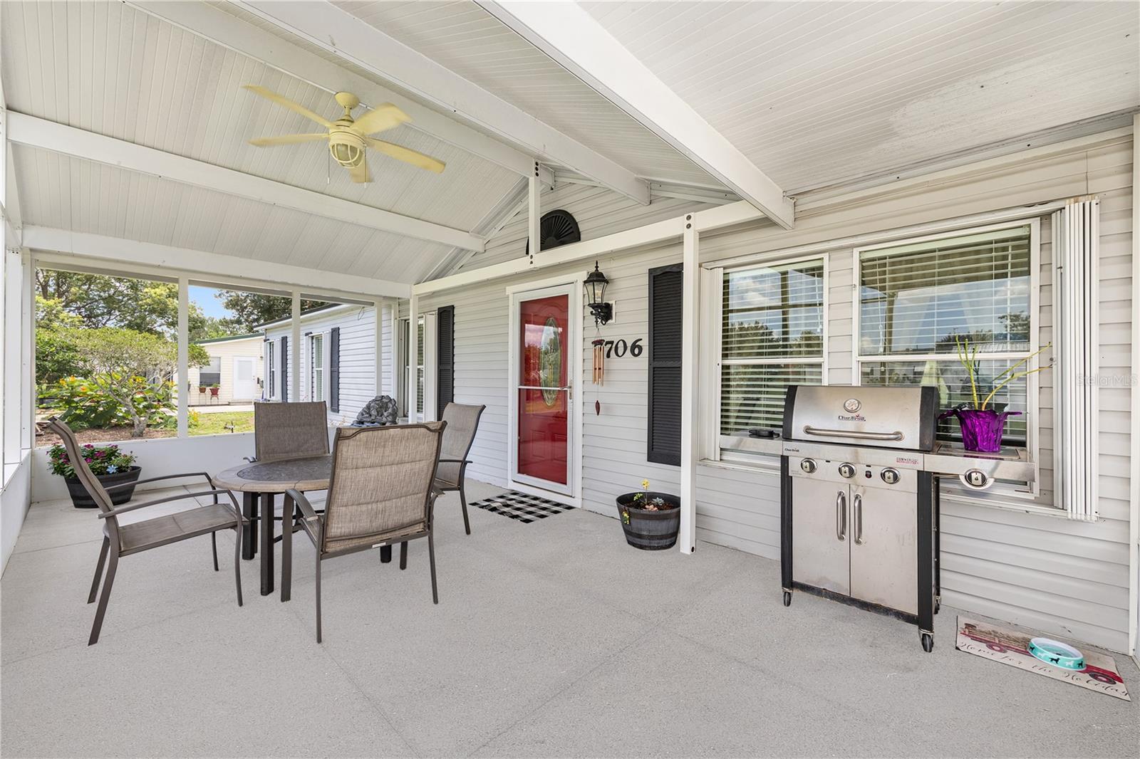 7706 COUNTY ROAD 109D, LADY LAKE, FL, 32159