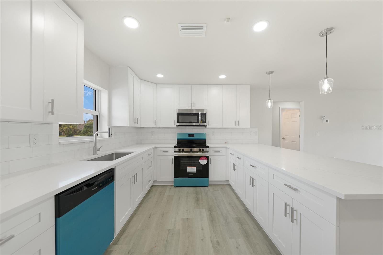 238 BOUNDARY BLVD #3, ROTONDA WEST, FL, 33947