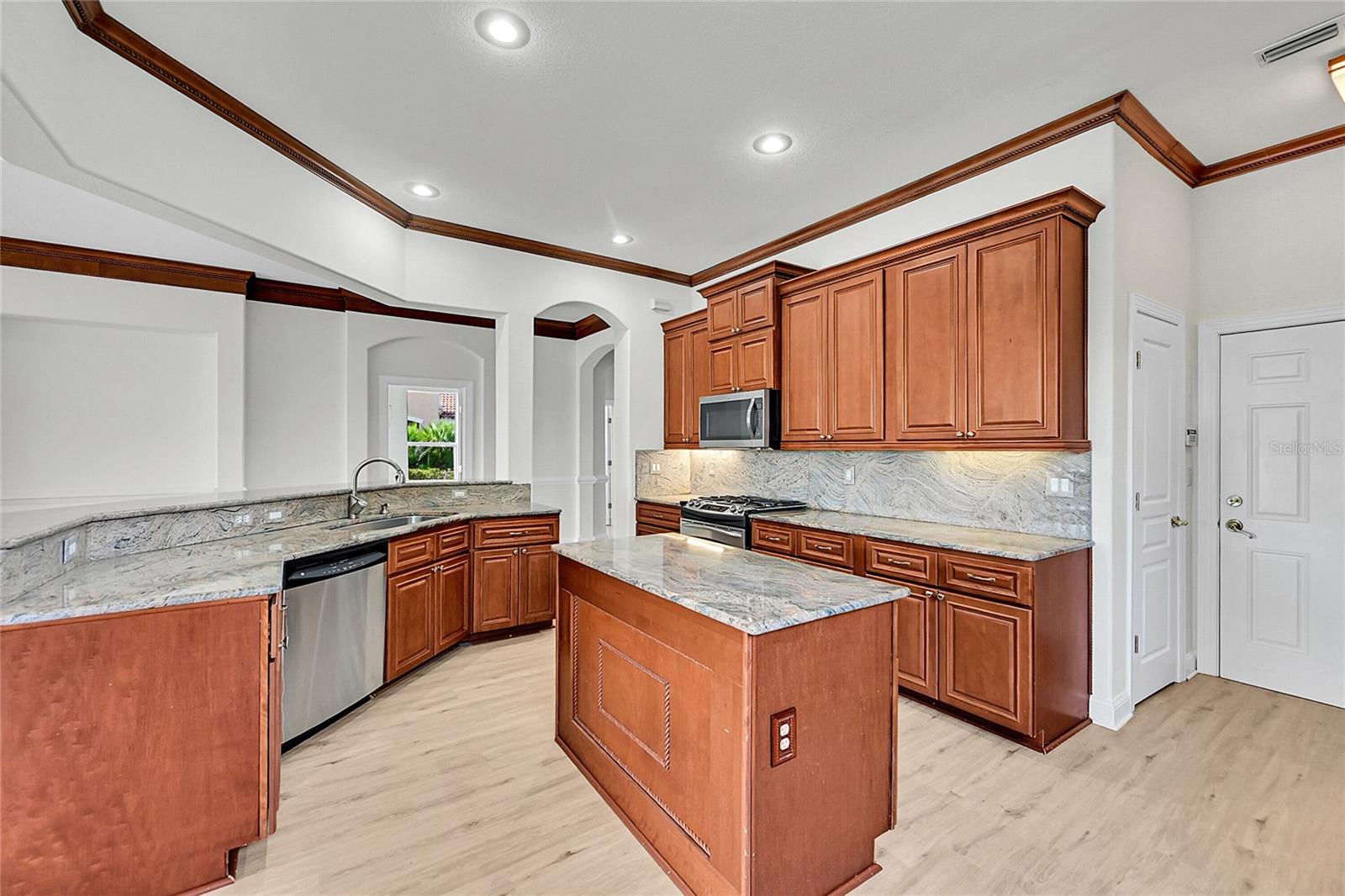 333 CIPRIANI WAY, NORTH VENICE, FL, 34275