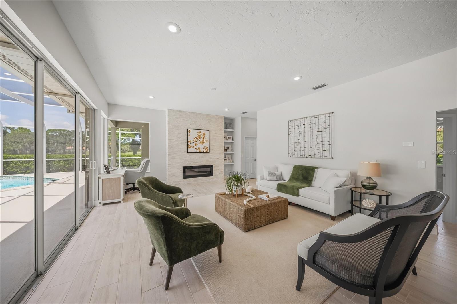 A4658479 Property Photo