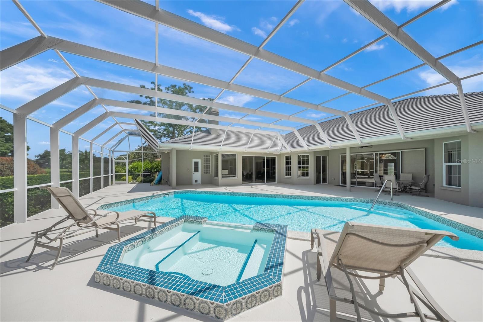 A4658479 Property Photo