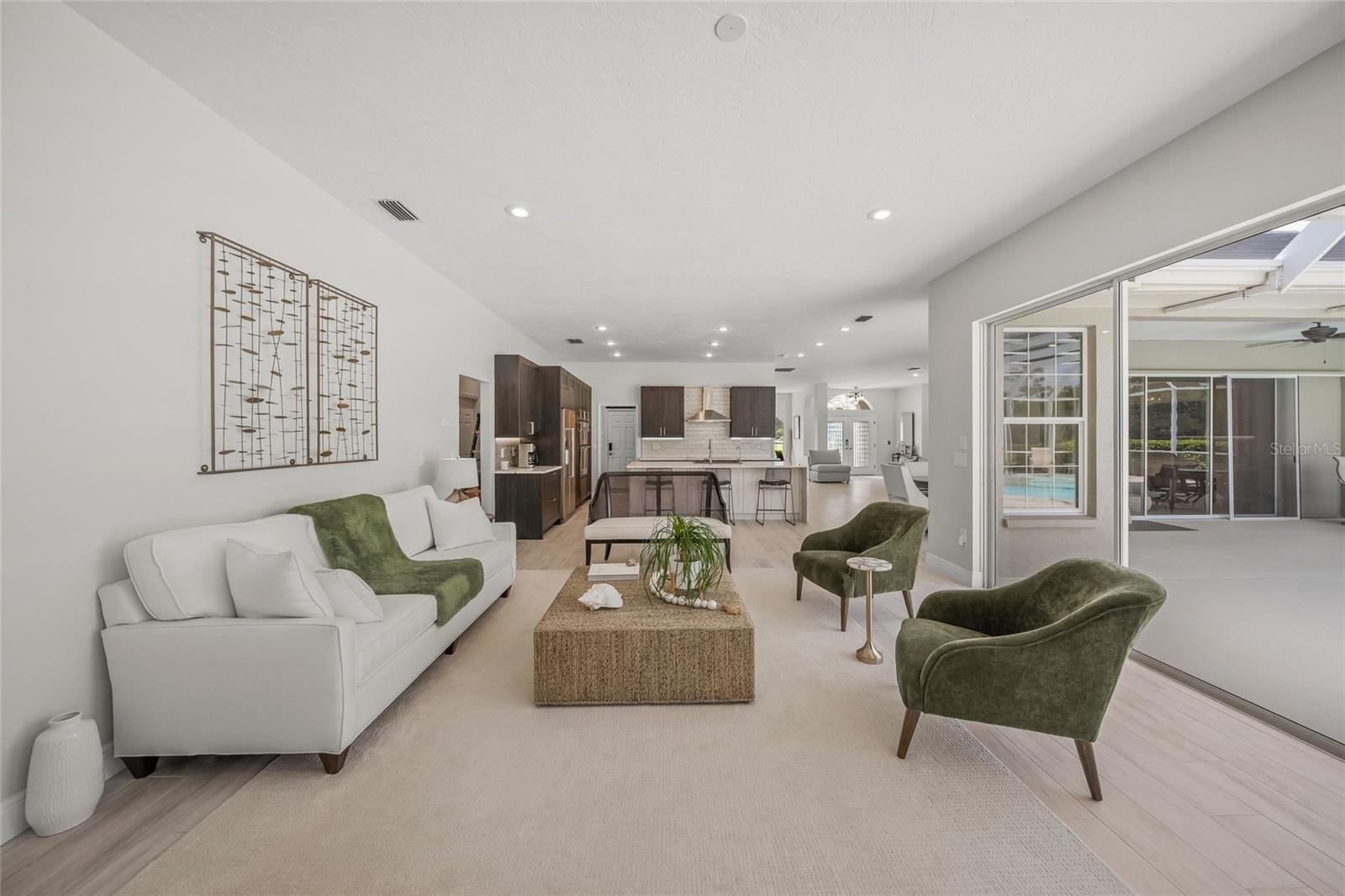 A4658479 Property Photo
