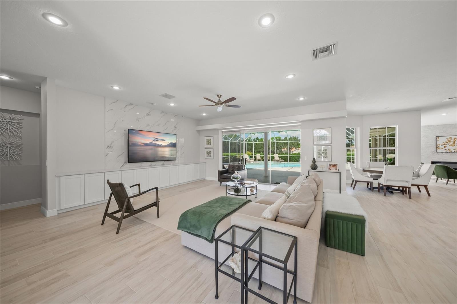 A4658479 Property Photo