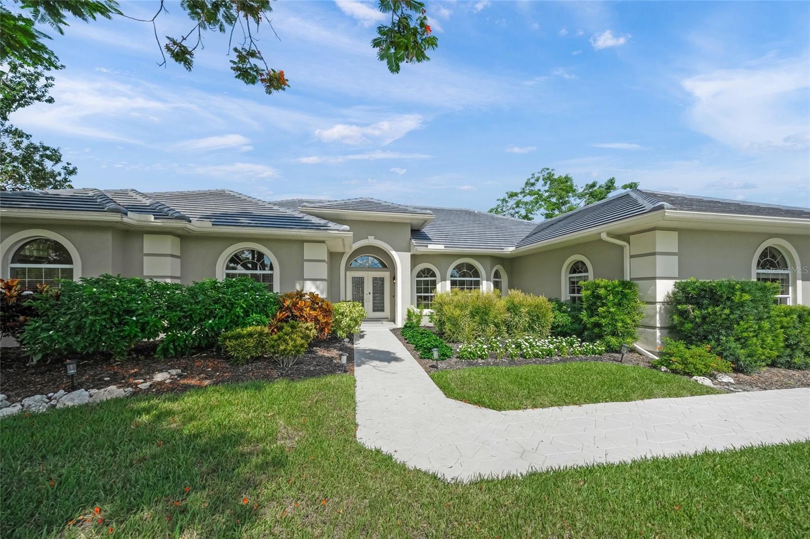 A4658479 Property Photo