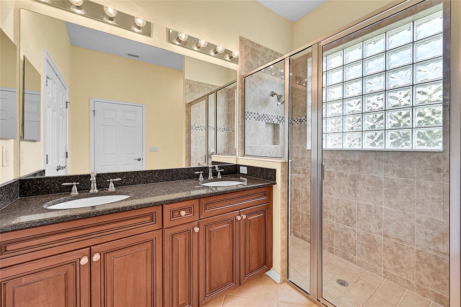 337 CIPRIANI WAY, NORTH VENICE, FL, 34275