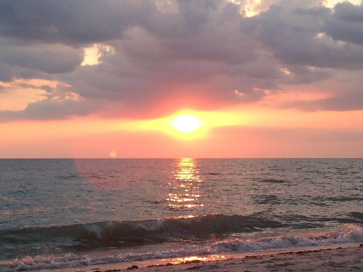 11250 SW ESSEX DR, LAKE SUZY, FL, 34269