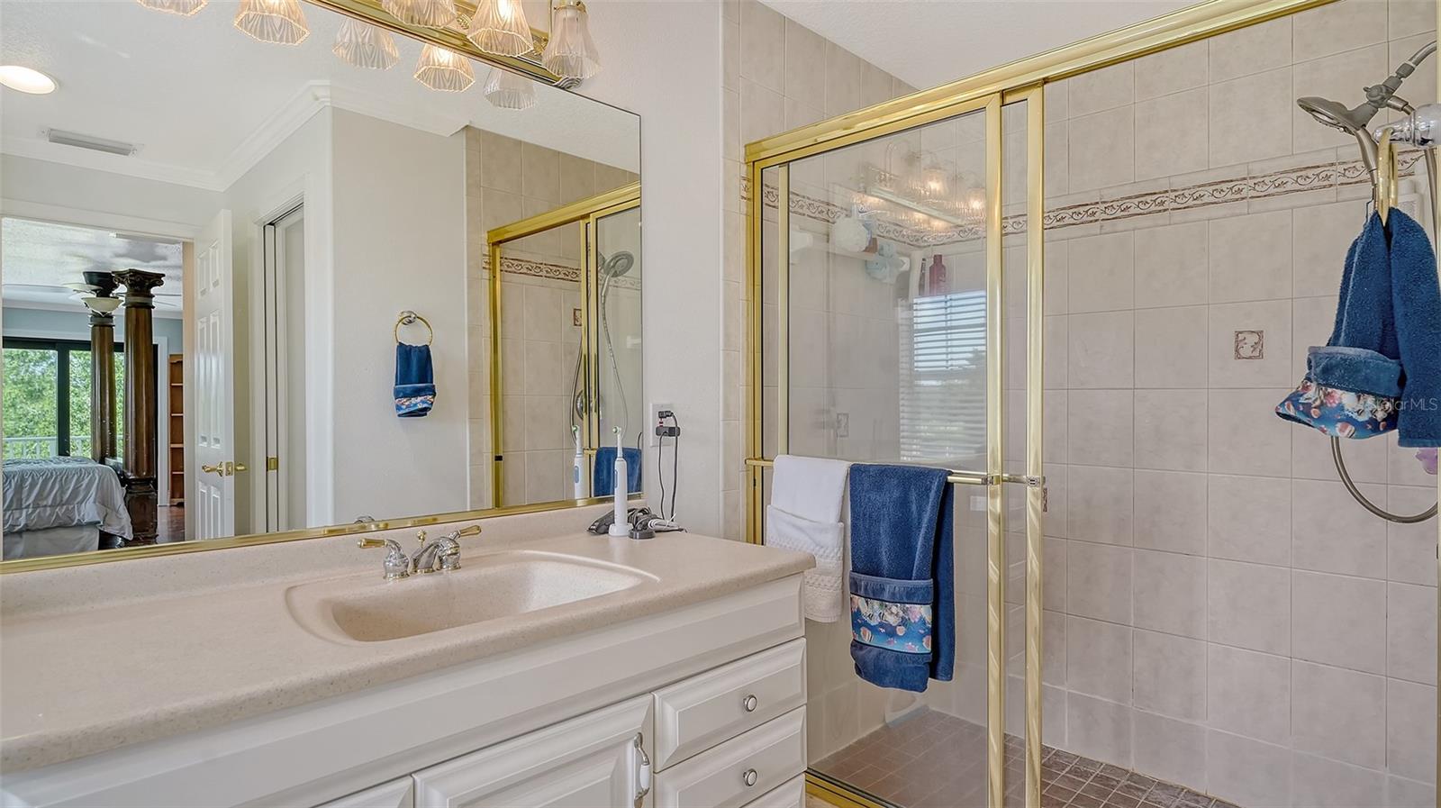 A4658508 Property Photo